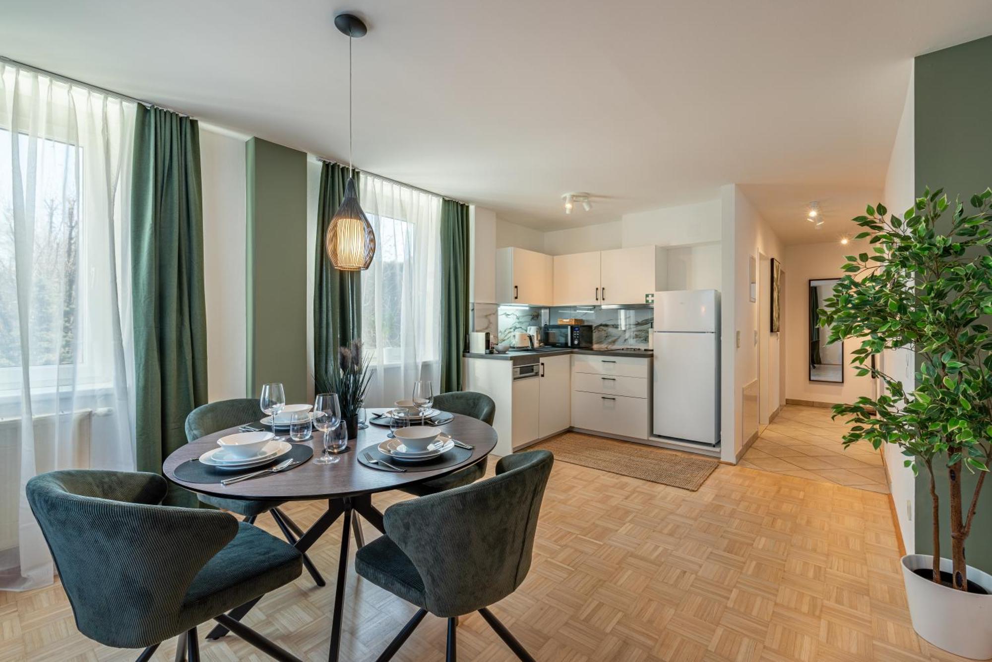 Stadtapartments Luna By Cosy Homes فيلاخ المظهر الخارجي الصورة