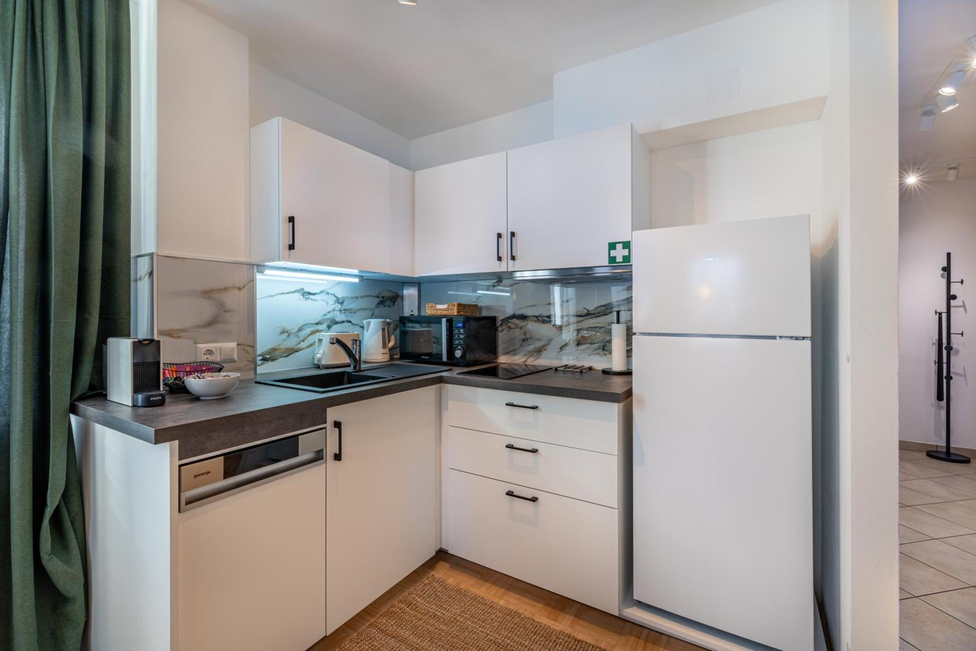 Stadtapartments Luna By Cosy Homes فيلاخ المظهر الخارجي الصورة